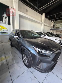 تۆیۆتا ڕاڤ 4